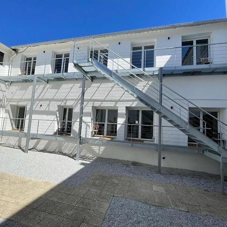 Residence Duguay - Centre Ville - Porte B - Appartements Tout Confort - Neuf - Nouveau Lorient Exteriör bild