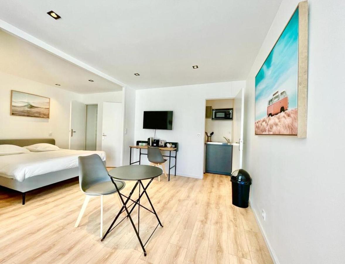 Residence Duguay - Centre Ville - Porte B - Appartements Tout Confort - Neuf - Nouveau Lorient Exteriör bild